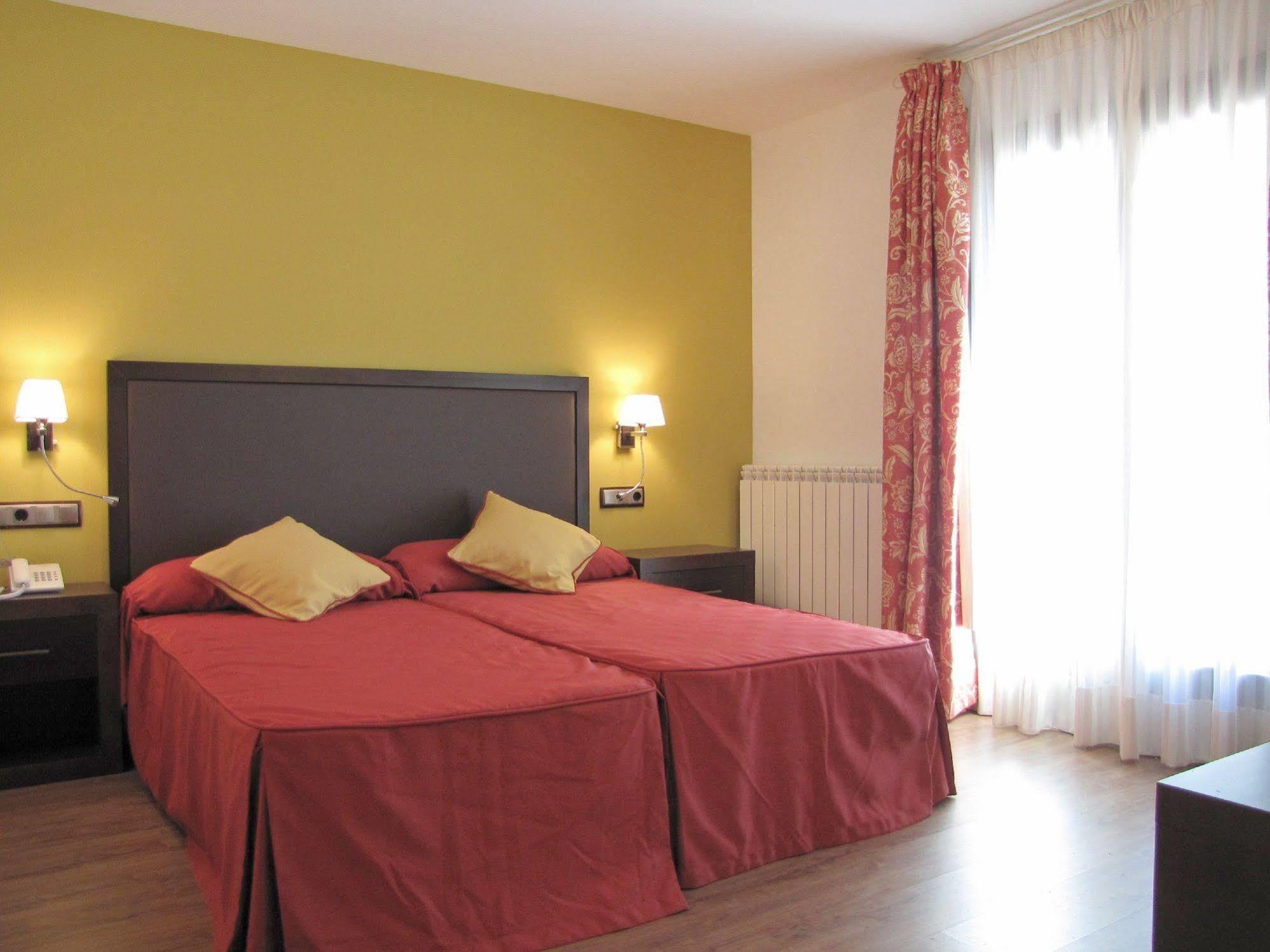 Hotel Sesué Benasque Extérieur photo